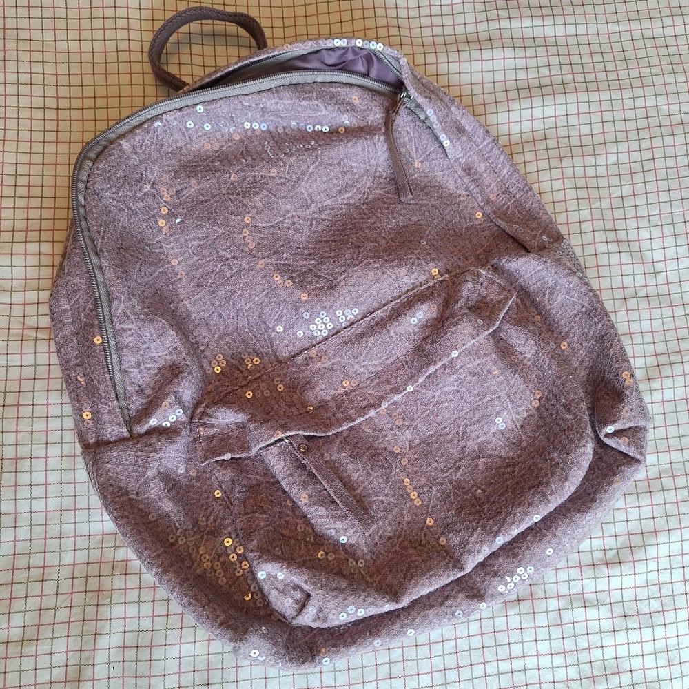 Sparkle sequin backpack